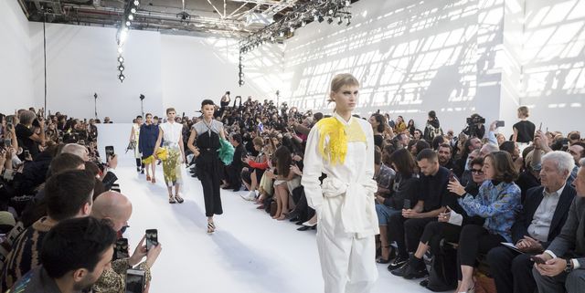 Dries Van Noten Spring/Summer 2023 - Paris Fashion Week Men's