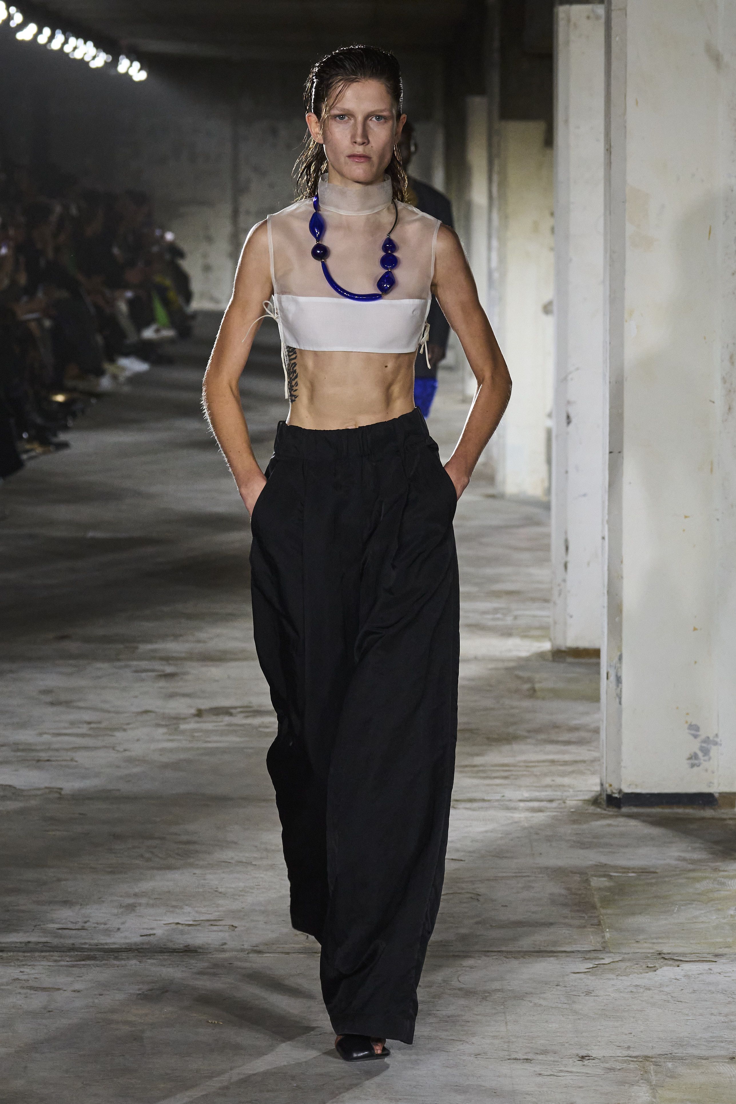 ドリス ヴァン ノッテン(DRIES VAN NOTEN)」2023春夏 ドリス ヴァン ノッテン(DRIES VAN NOTEN)」2023春夏