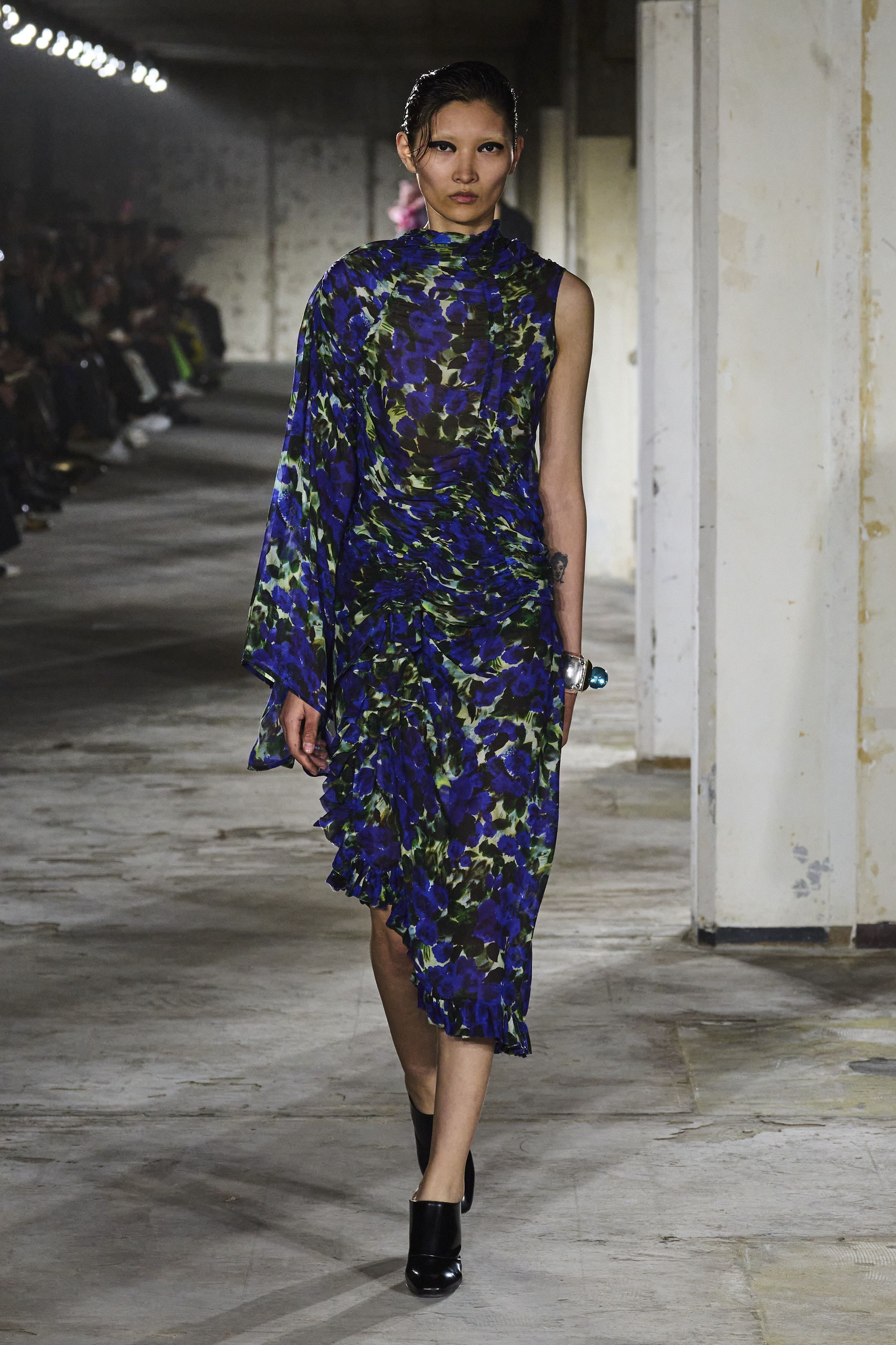 ドリス ヴァン ノッテン（DRIES VAN NOTEN）」2023春夏