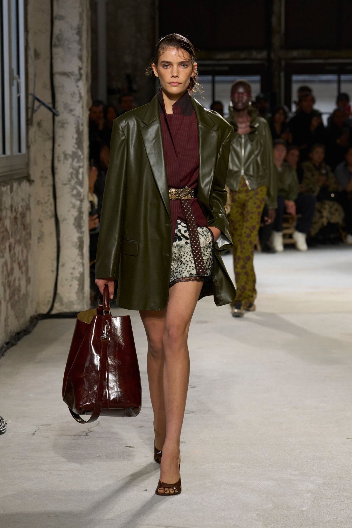 ドリス ヴァン ノッテン(Dries Van Noten)」2025春夏 ドリス ヴァン ノッテン(Dries Van Noten)」2025春夏