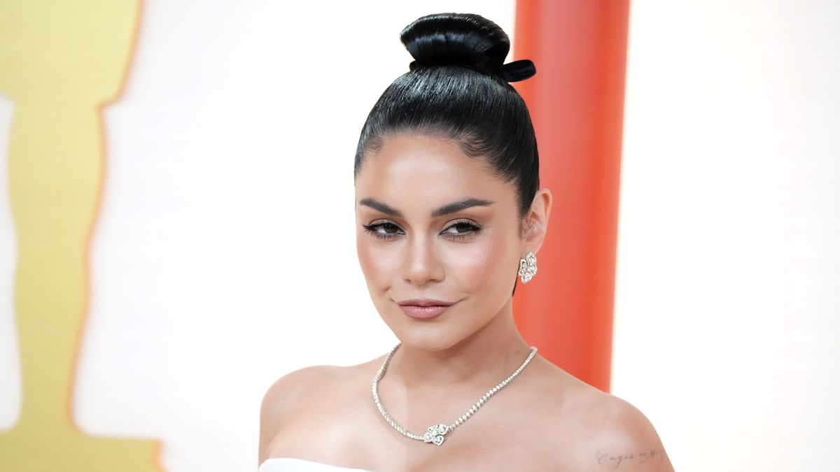 Vanessa Hudgens wears the cutest 90s updo hairstyle