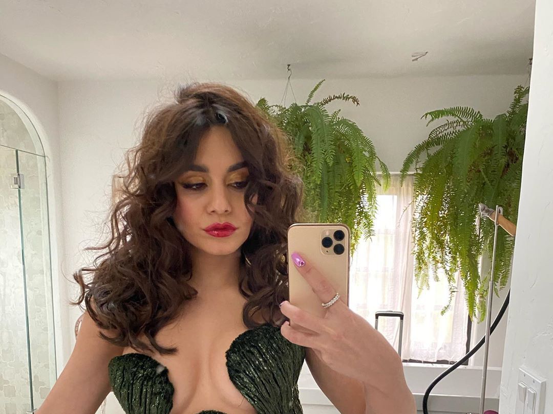 Vanessa Hudgens's Underboob Cutout Almost Distracted From Her Super-High  Slit