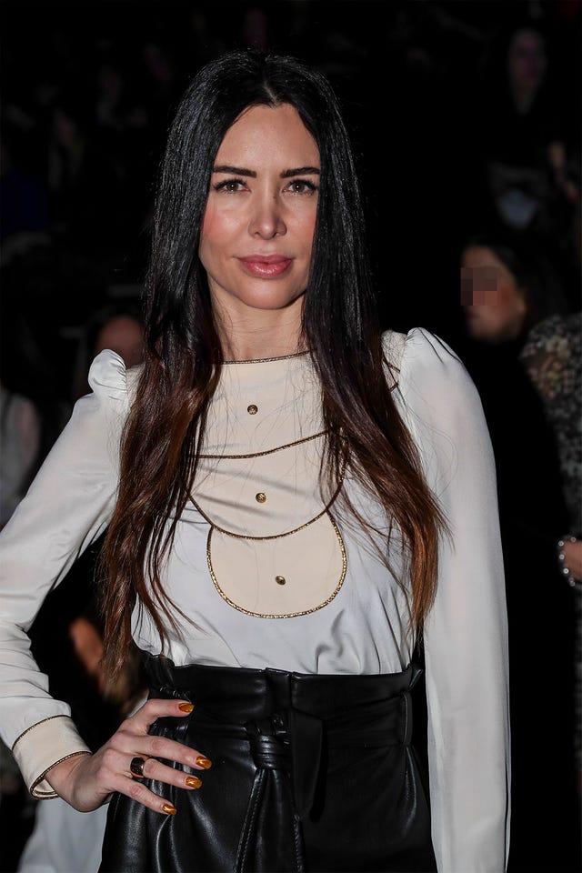Vania Millán
