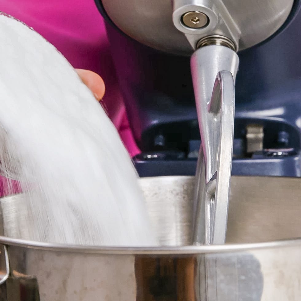 how to make vanilla cake stills