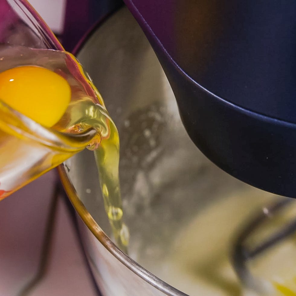 how to make vanilla cake stills