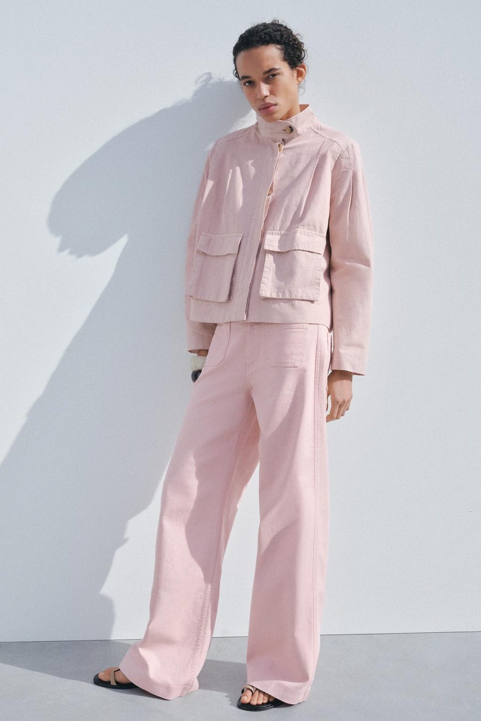 The most desired zara jeans for its color trend