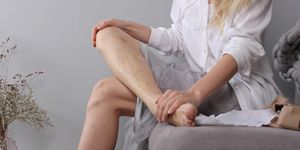varicose vein laser surgery recovery and prevention, compression stockings thigh