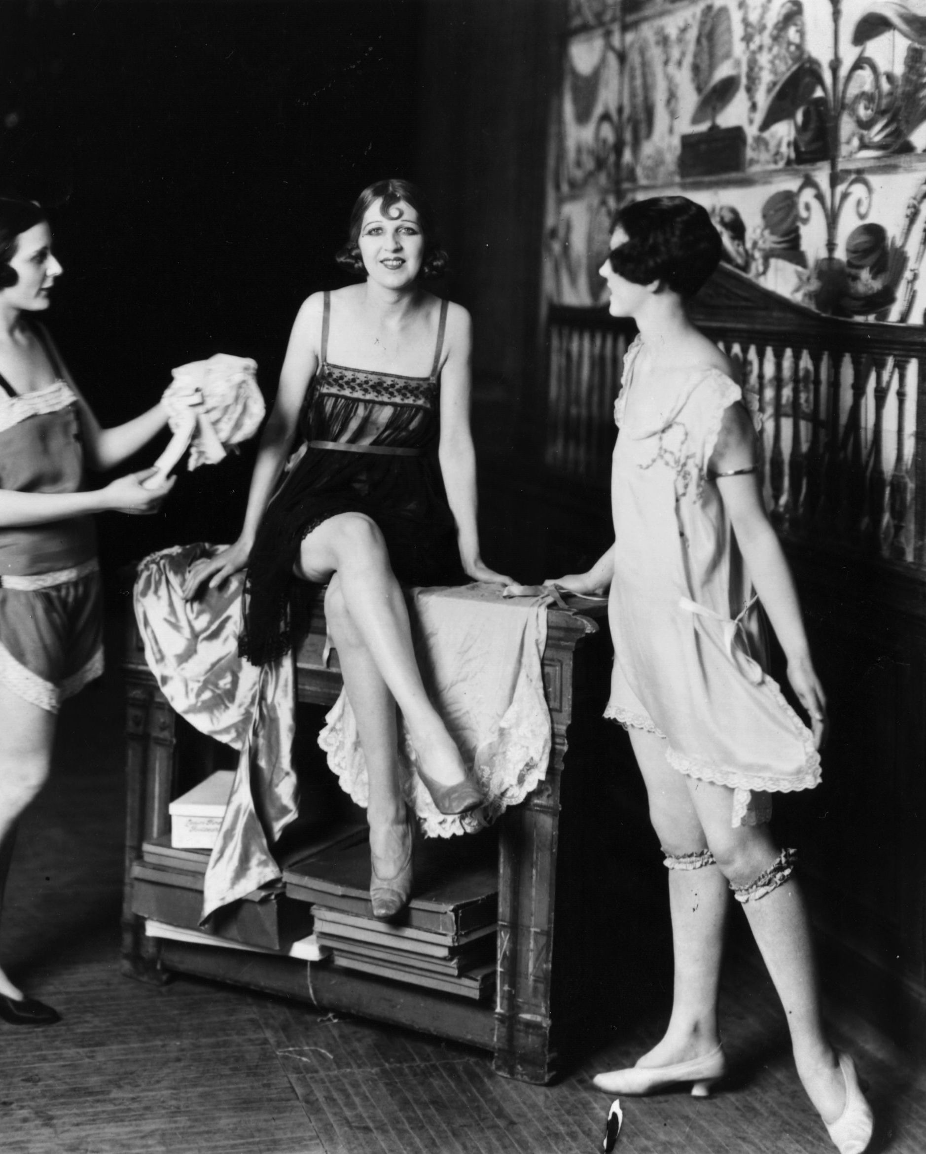 modern 1920s fashion