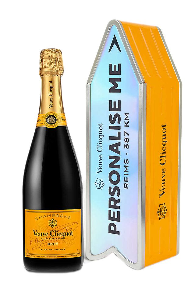 Veuve Clicquot Brut champagne personalisation tin 750ml