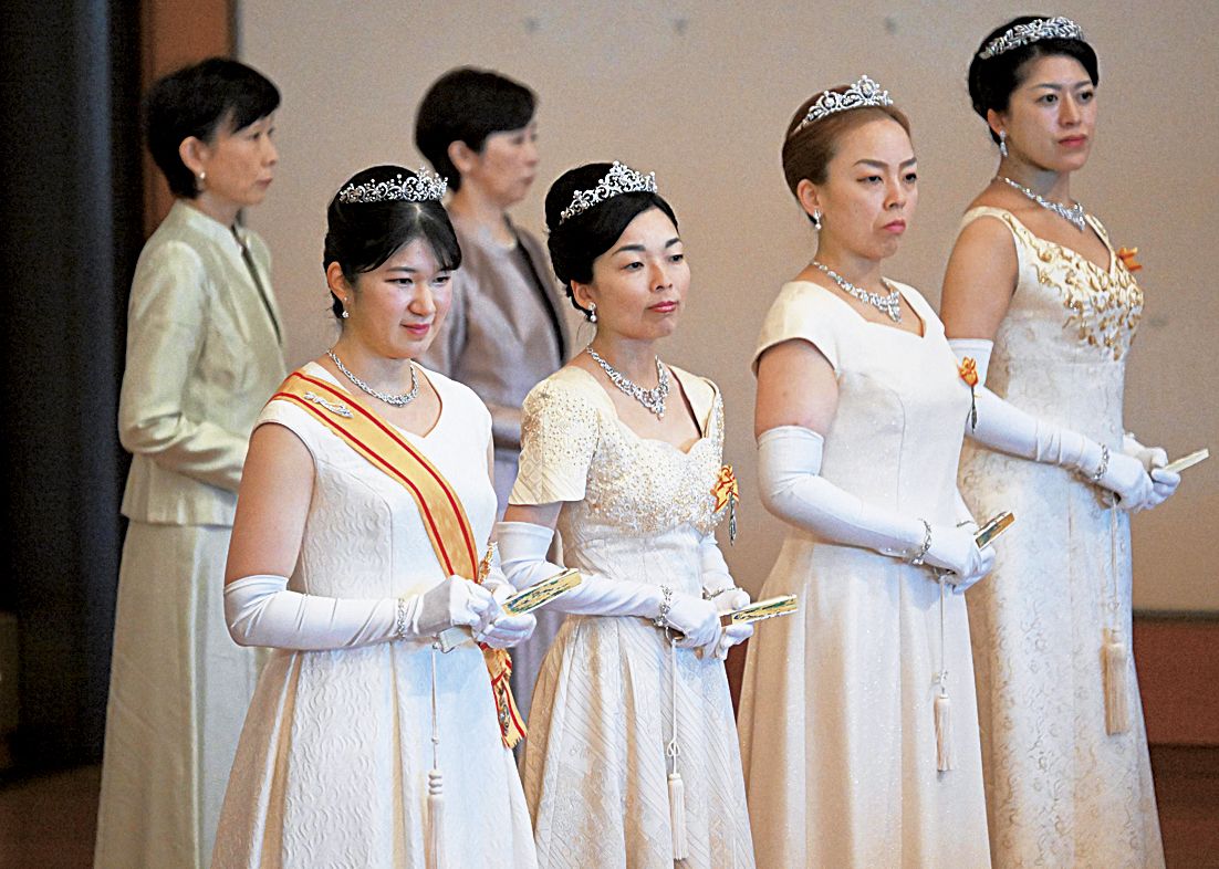 愛子さま、姫君から大人のロイヤルへ。プリンセスのベスト