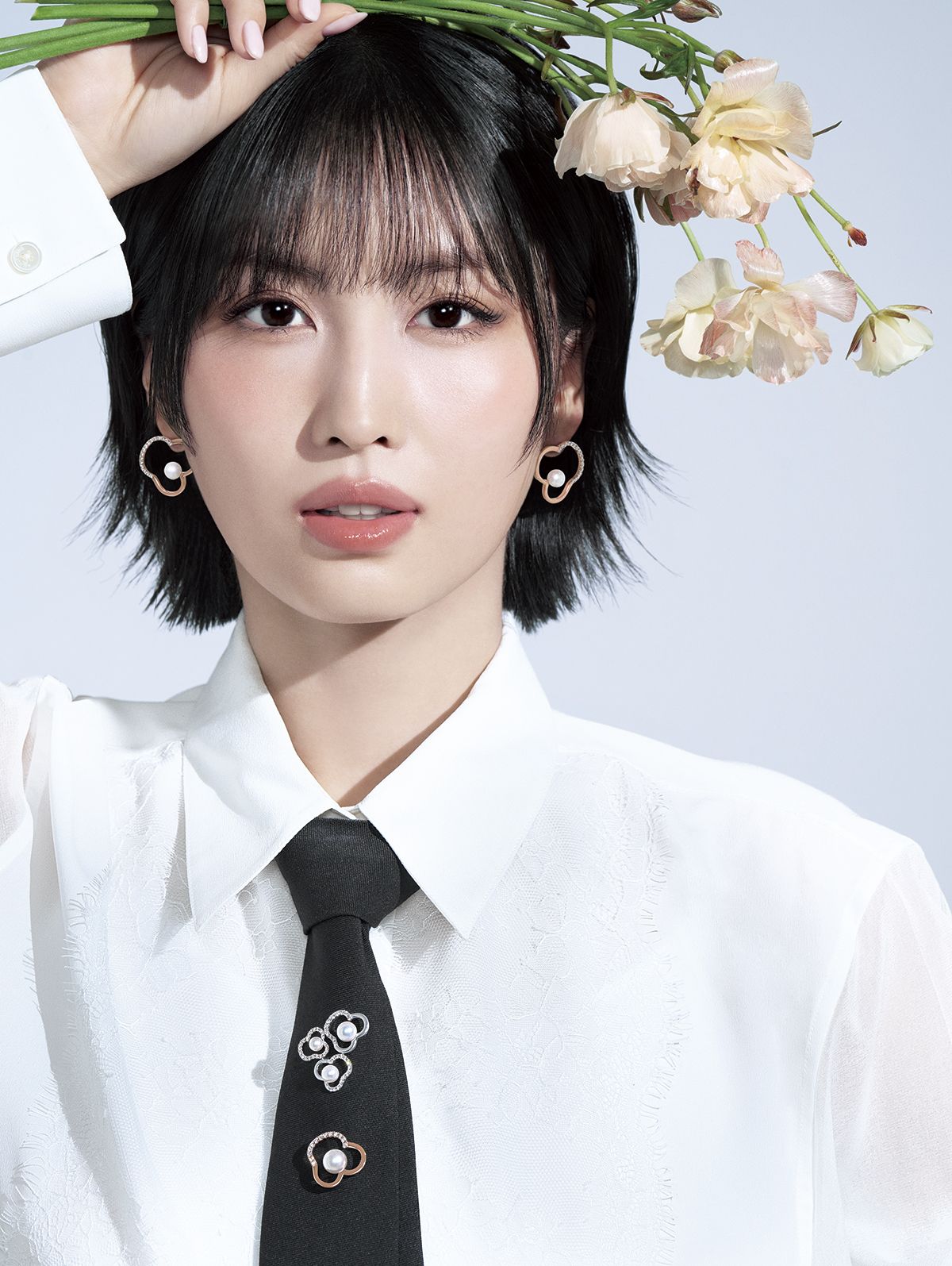 TWICE - たき TWICE MOMOがTASAKIの“チャンツ”とともに奏でる、フローラルなリズム