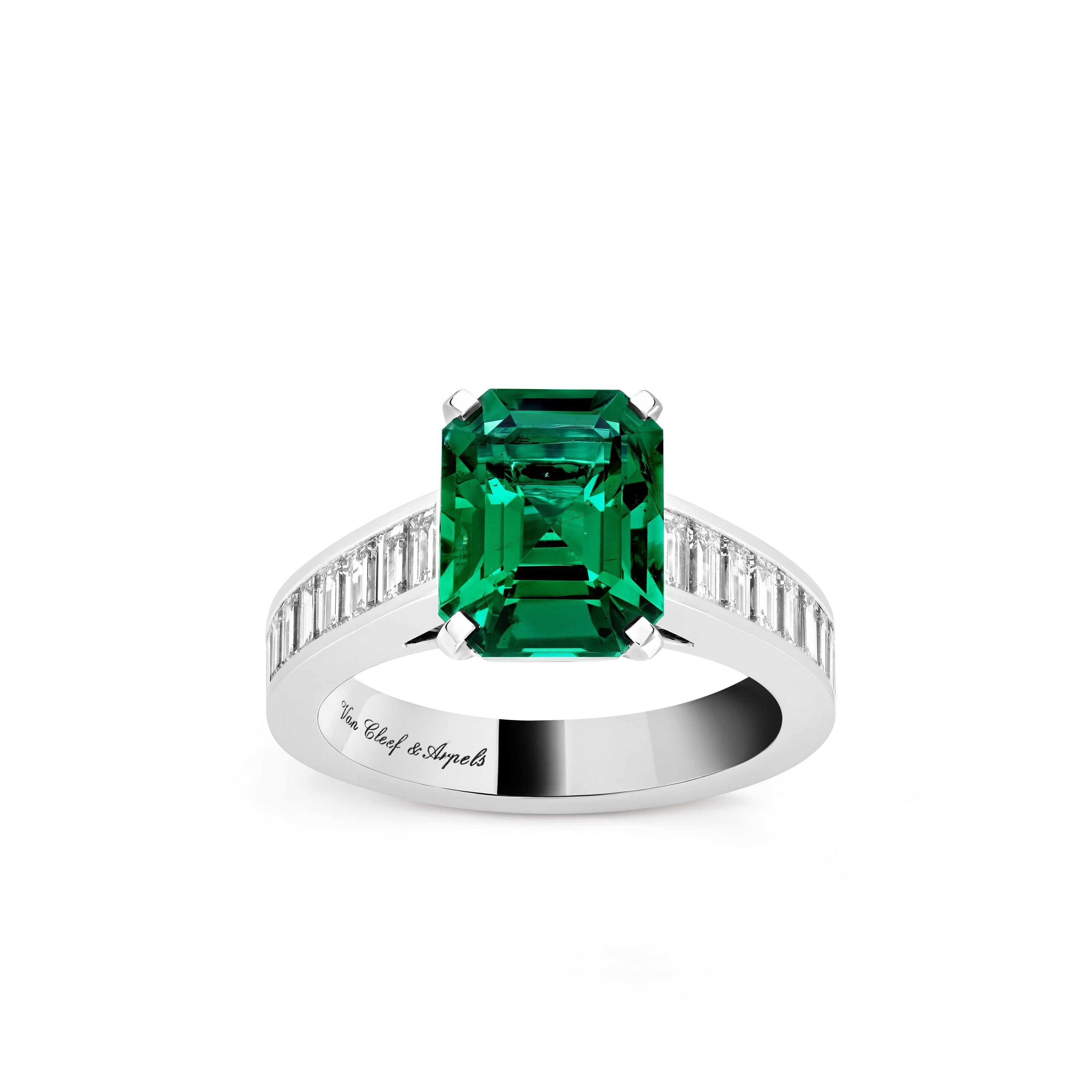 Bespoke emerald ring | Sapphire ring | Ruby ring | Glasgow jeweller