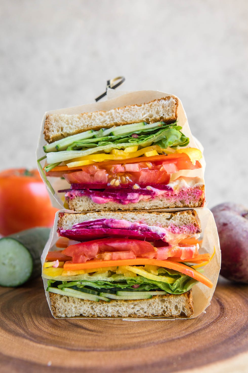 https://hips.hearstapps.com/hmg-prod/images/vegan-camping-food-recipes-sandwich-1557841688.jpg?crop=1xw:1xh;center,top&resize=980:*