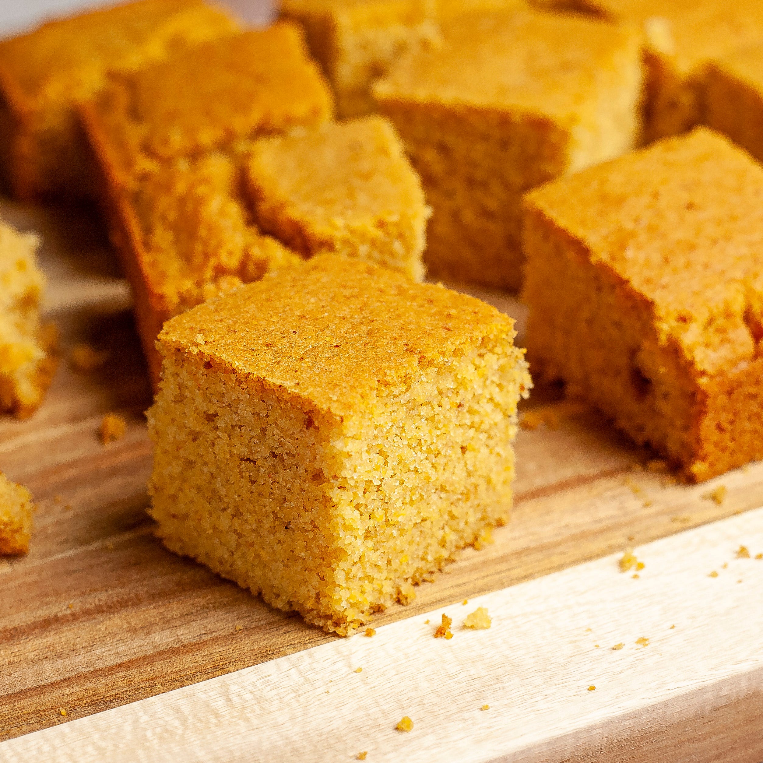 https://hips.hearstapps.com/hmg-prod/images/vegan-cornbread-1610124937.jpg?crop=1xw:0.5625xh;center,top