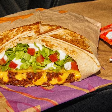 taco bell, taco bell menu, vegan taco bell, crunchwrap, vegan crunchwrap