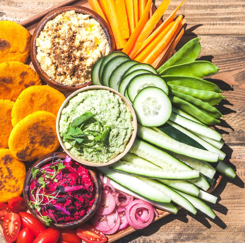 vegan hummus snack platter vertical