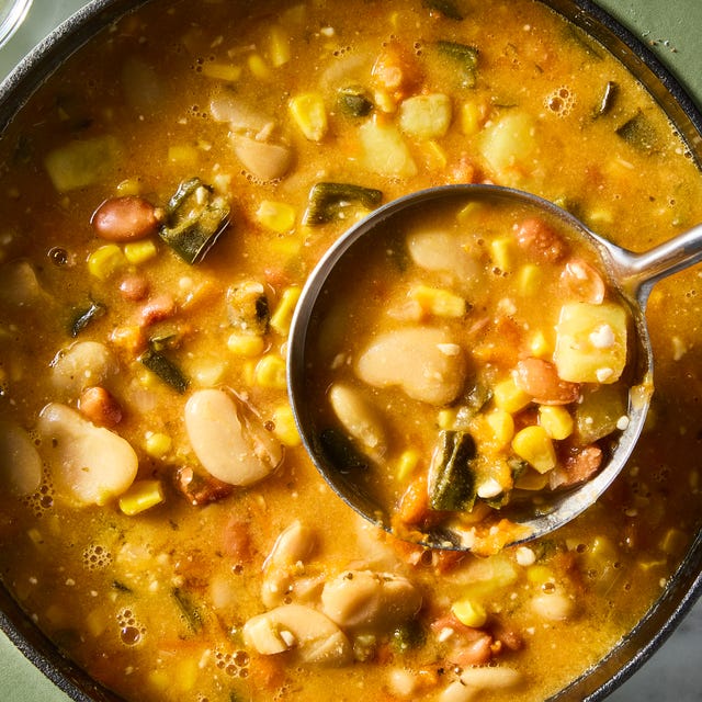white bean chili with corn and potatoes