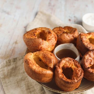 best yorkshire pudding recipe how to make yorkshire puddings