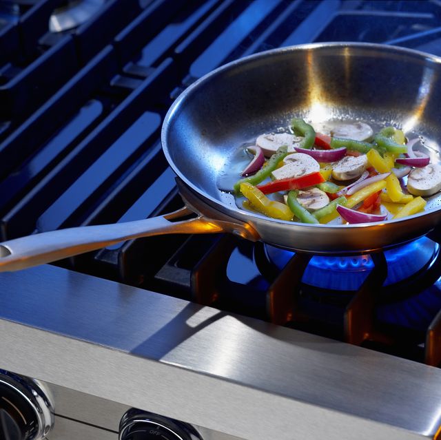 vegetables in frying pan