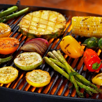 vegetables on grill