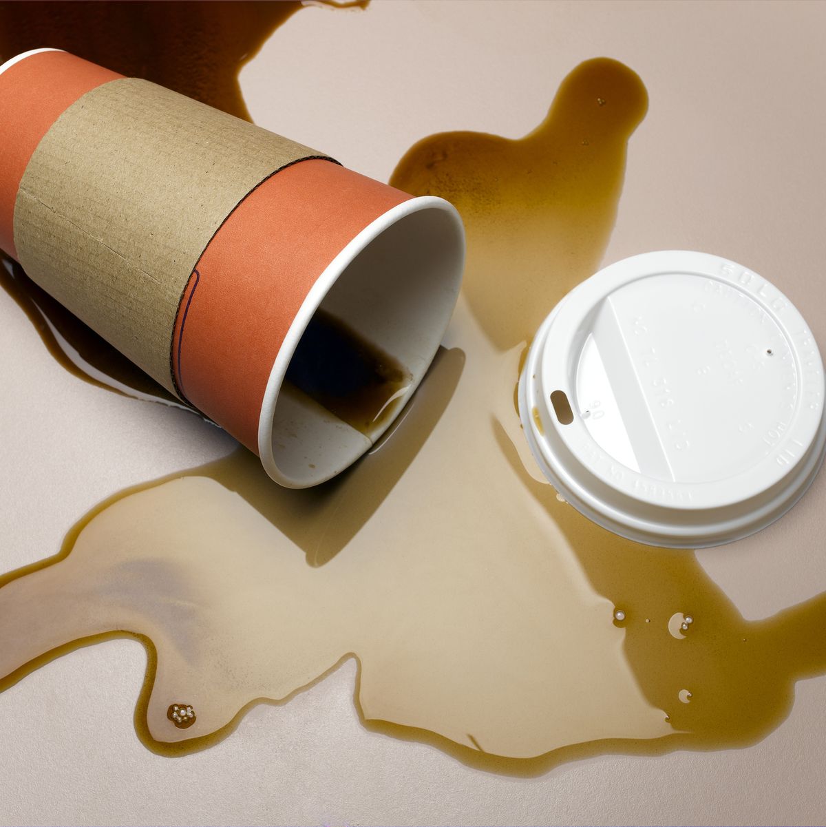This Thing Makes It Impossible To Spill Your Coffee 