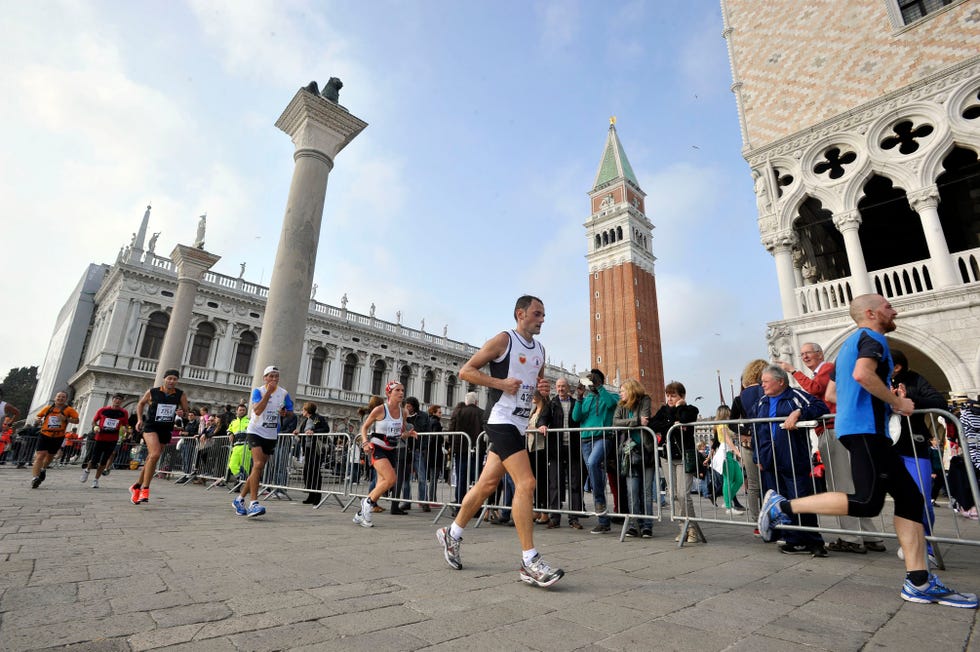 venezia venicemarathon venice half marathon photo matteo bertolin