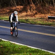 tara riding a descent