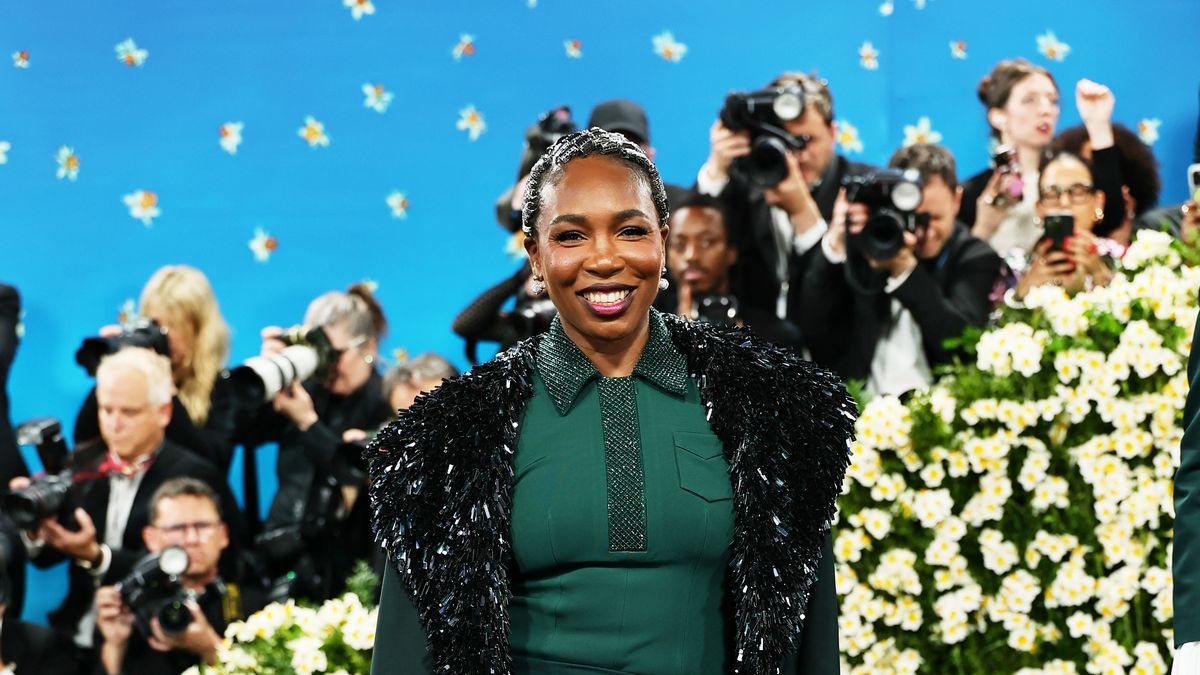 Venus Williams Shares Her Nighttime Skin Care Routine