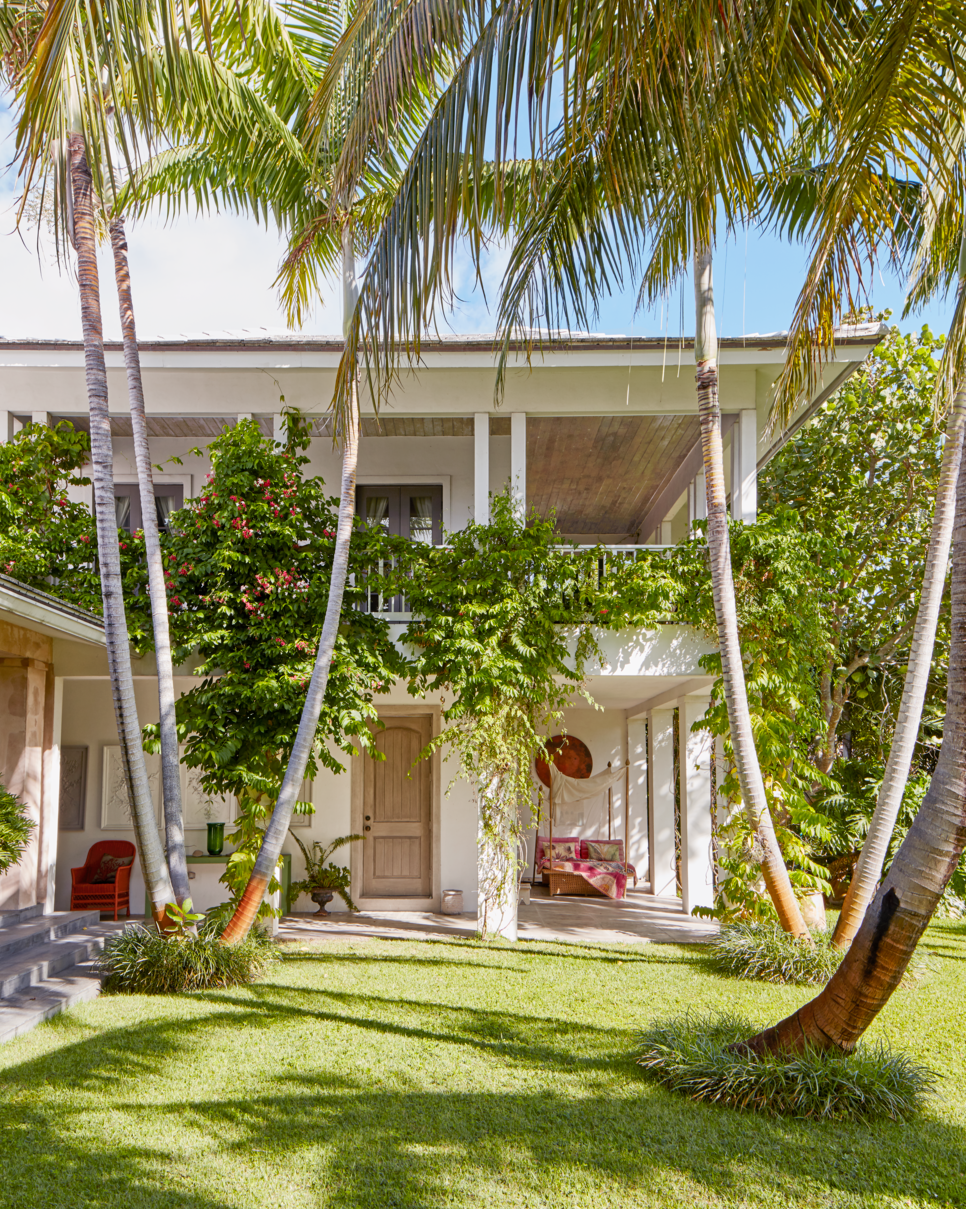 2020 kips bay palm beach show house bolander master bedroom terrace veranda