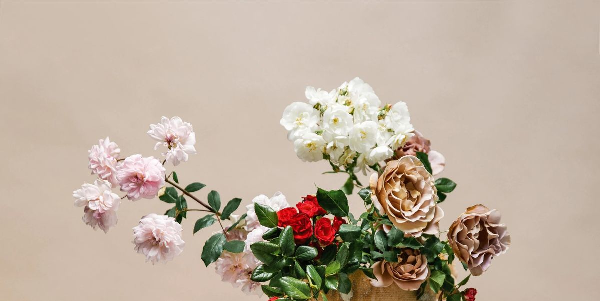 rose bouquet by amanda luu of studio mondine