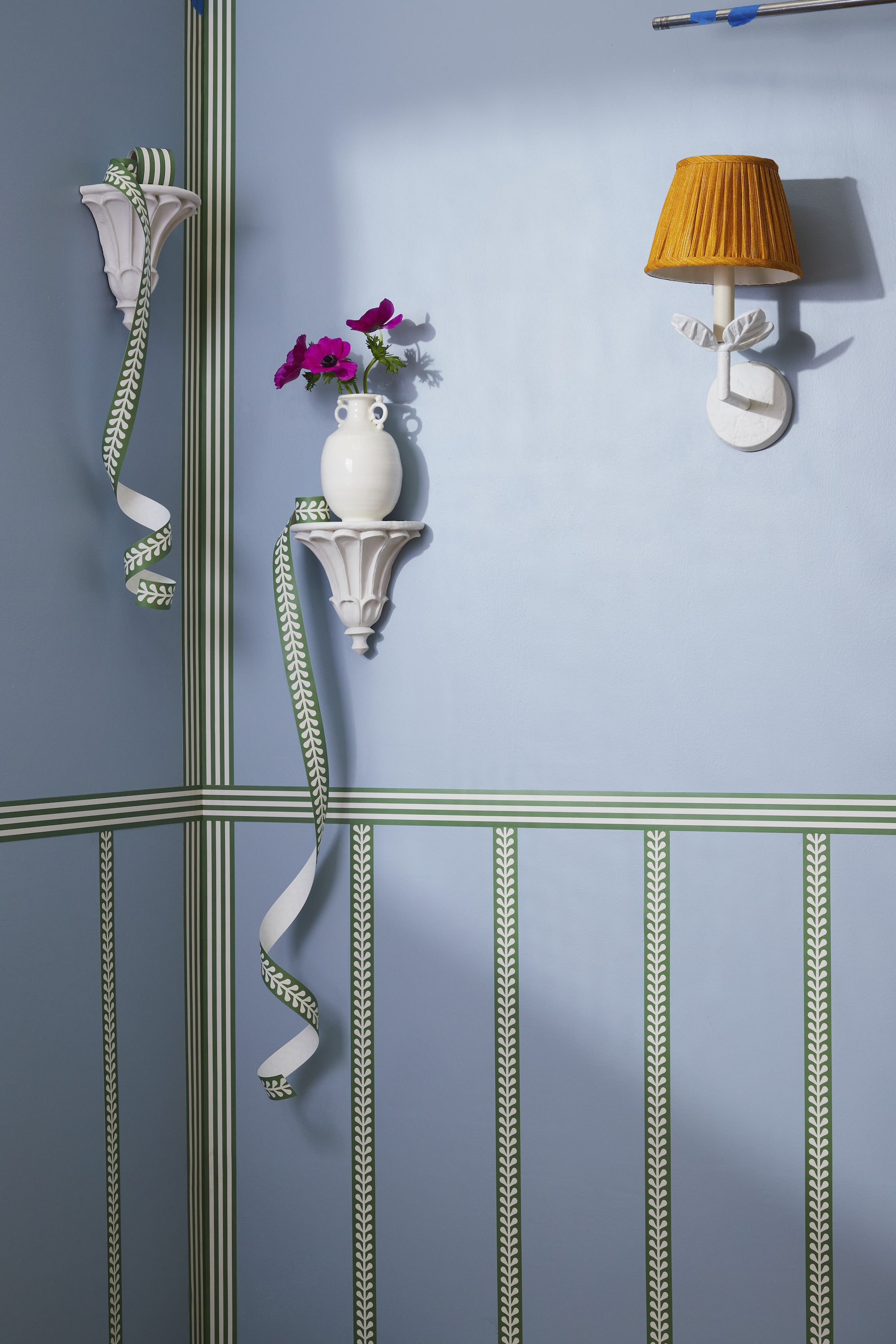 Wallpaper Borders Are Making a Comeback - Wallpaper Border Ideas