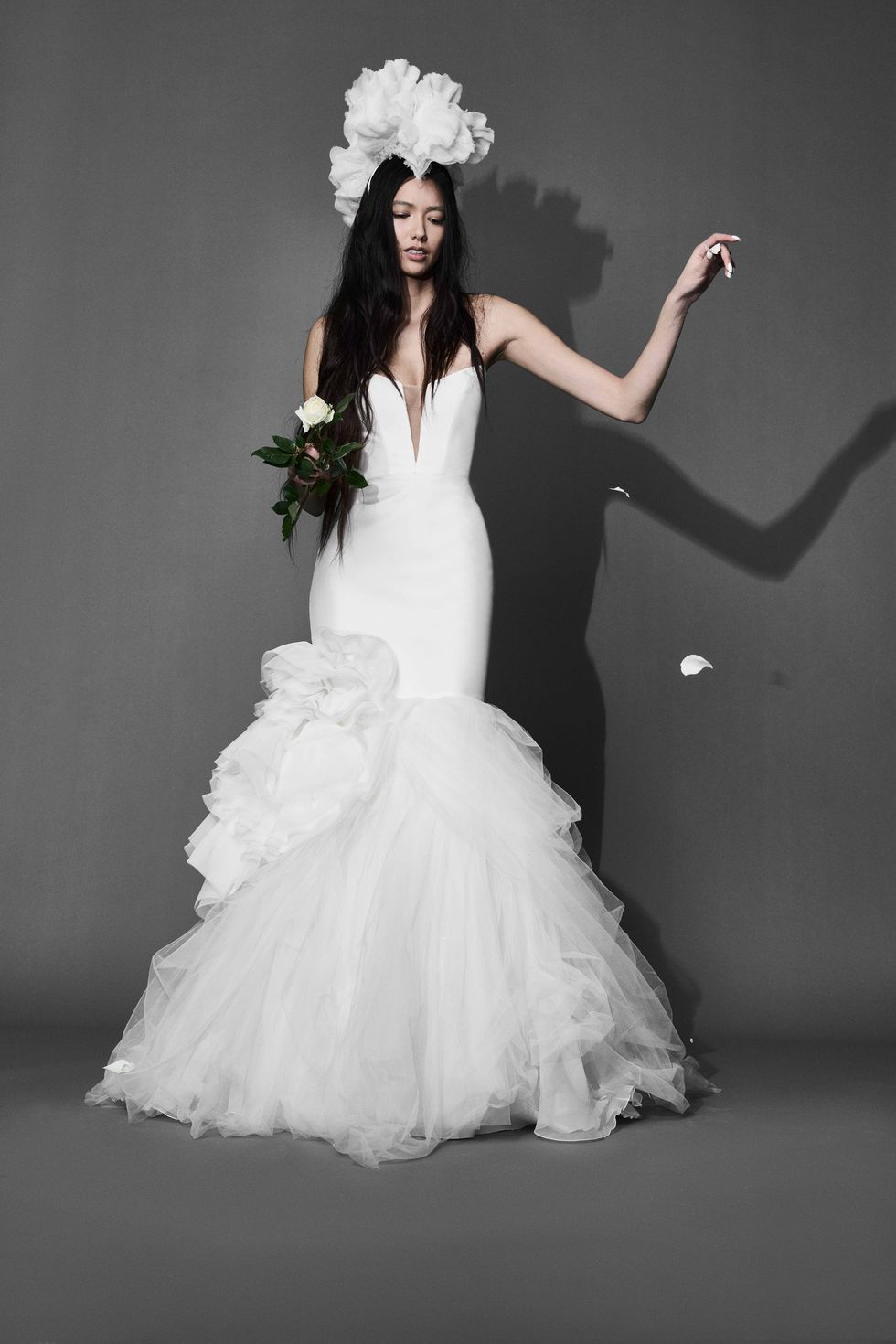 la nueva coleccin de novias de vera wang bride 2024