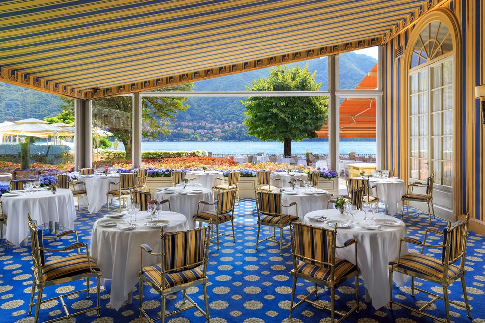 the dining room at ristorante veranda in villa deste on lake como