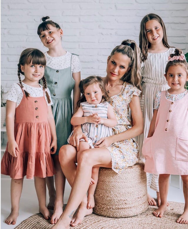 verdeliss influencer en casa familiar de pamplona
