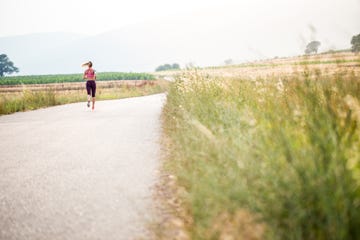 hardloper vrouw negatieve gedachten hardlopen