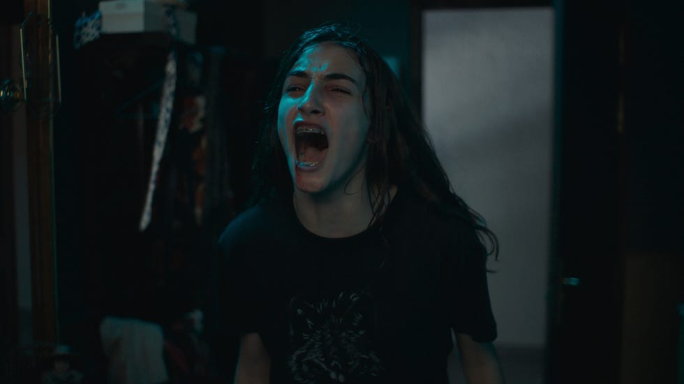 la protagonista de la película 'verónica' aparece gritando