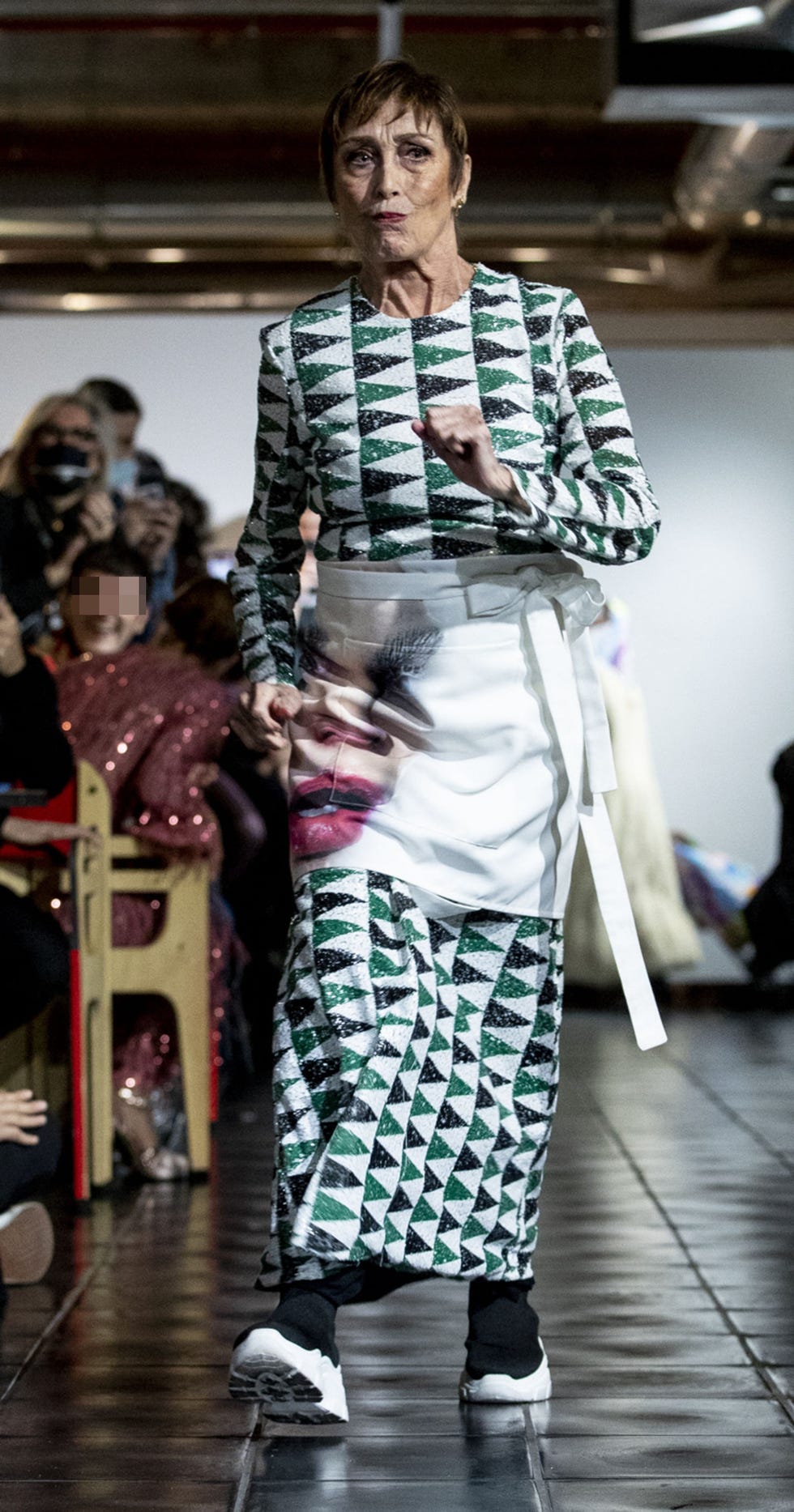 verónica forqué en un desfile