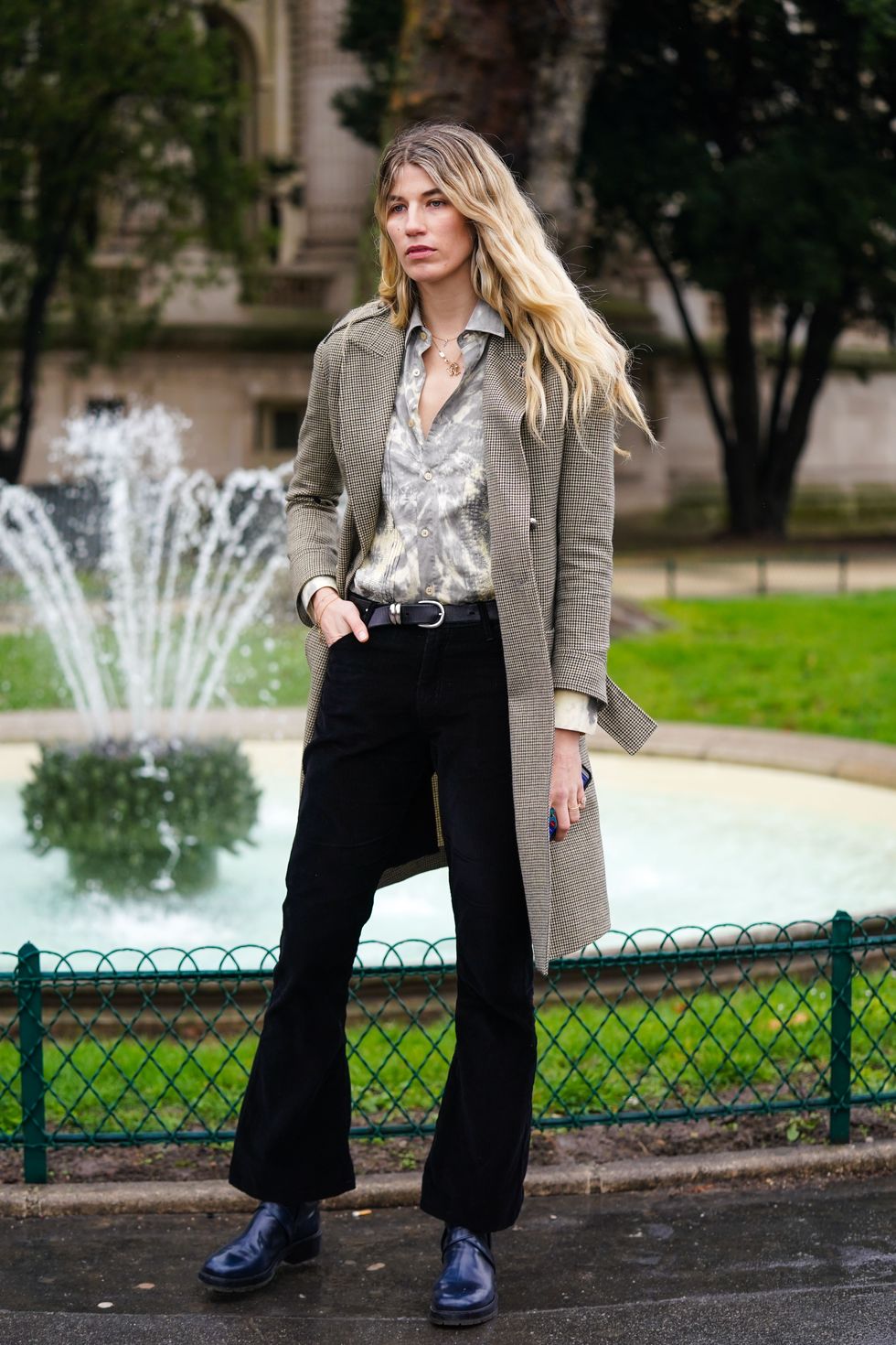 street style paris fashion week womenswear fall/winter 2020/2021 : day four