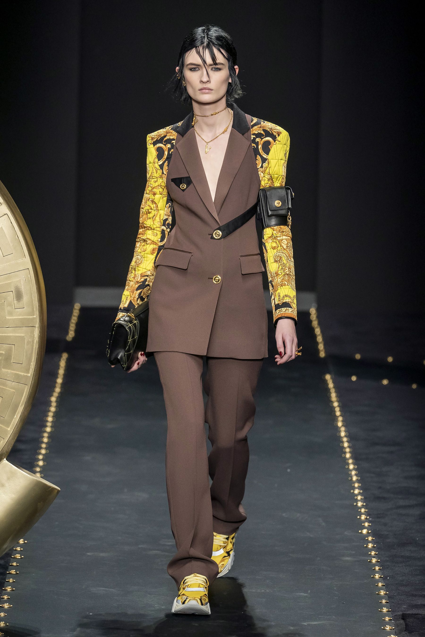 ヴェルサーチェ」（VERSACE）｜2019秋冬NY、ロンドン、ミラノ