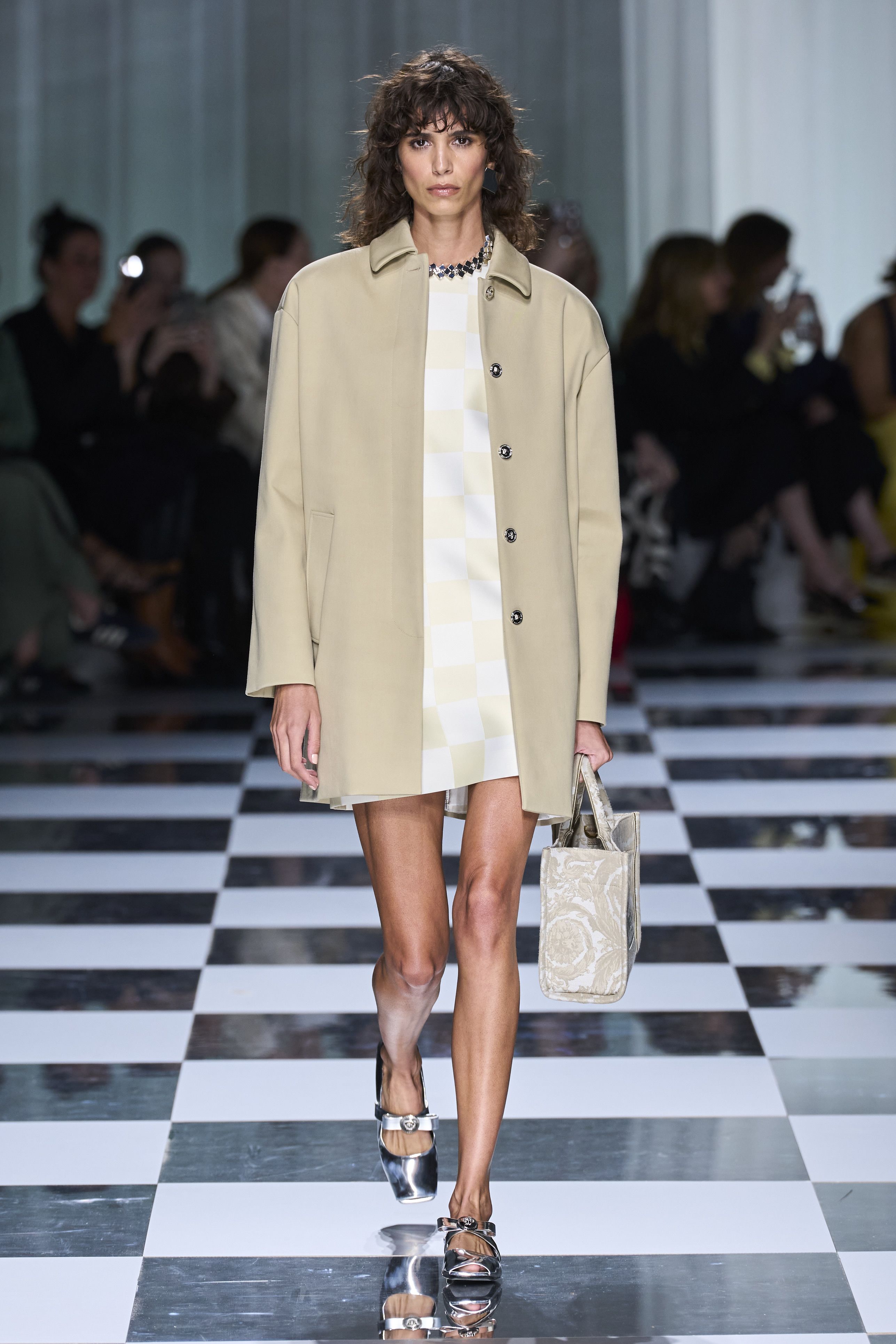 ヴェルサーチェ(VERSACE)2024春夏コレクション | ファッション ヴェルサーチェ(VERSACE)2024春夏コレクション | ファッション