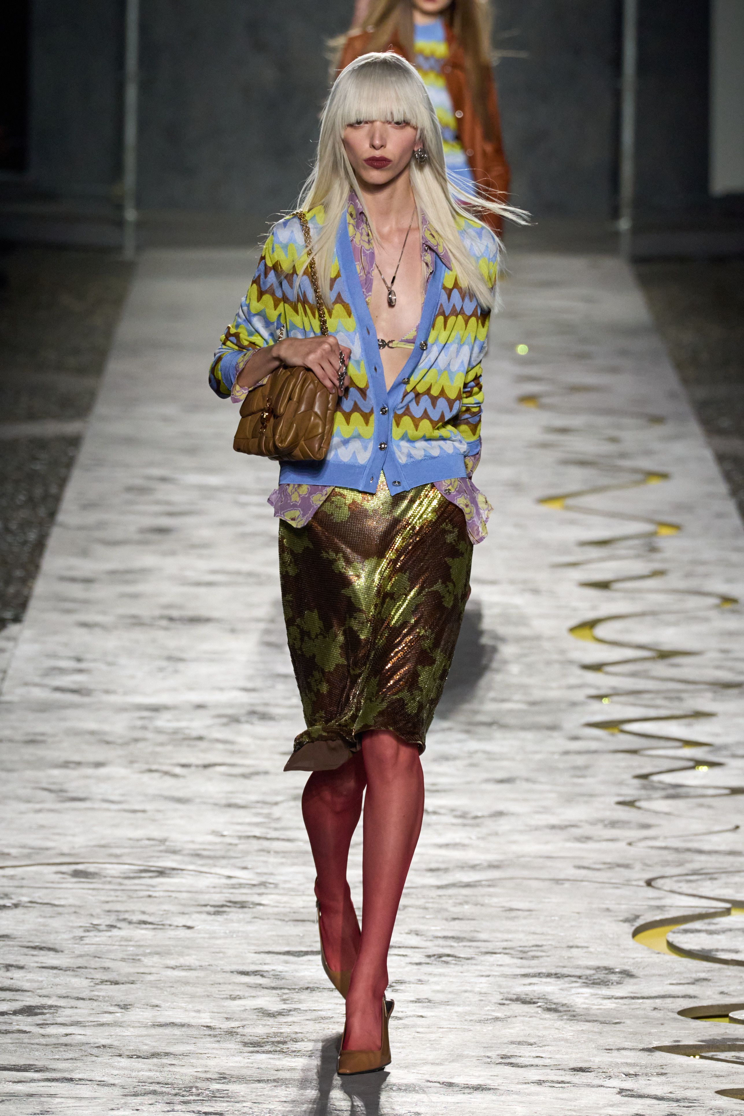 ヴェルサーチェ（VERSACE）」2025春夏コレクション