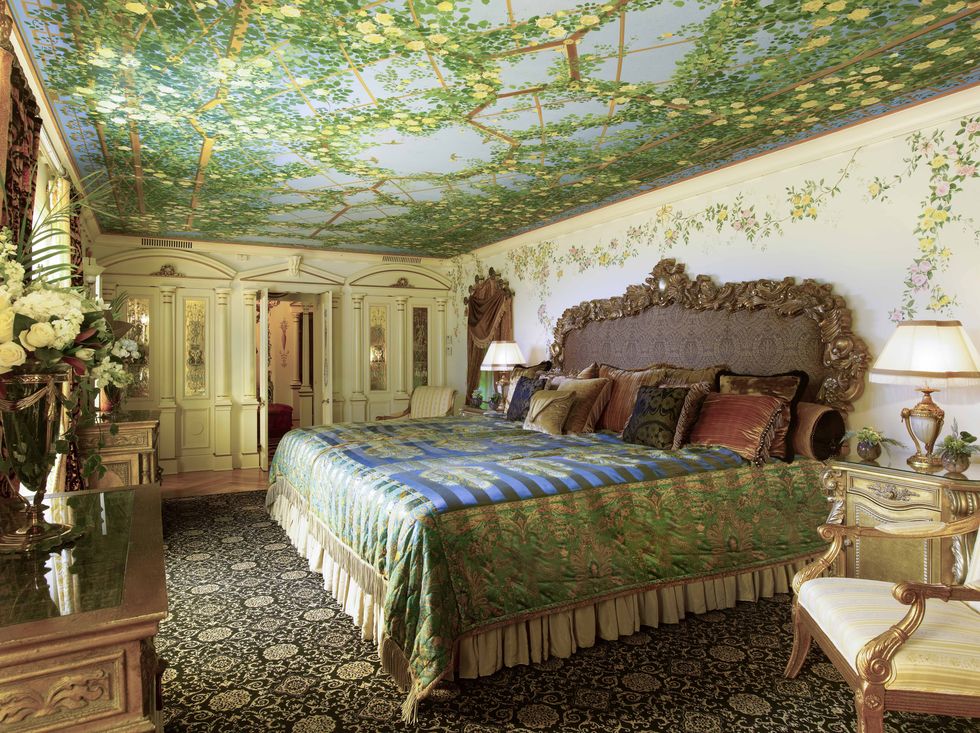 Gianni Versace's Mansion Is Now a Luxury Hotel - Photos of Versace's Home  Today