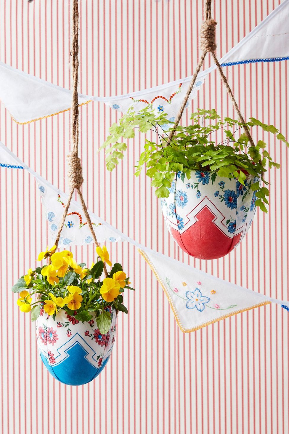 vertical garden ideas patterned hanging planters