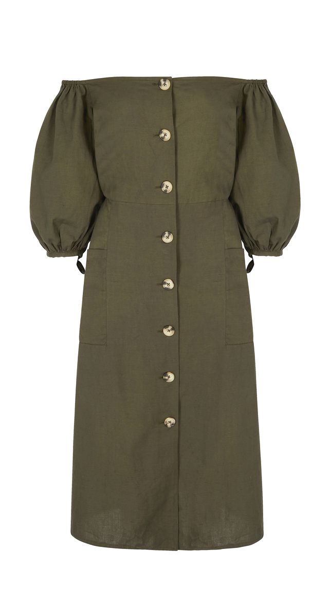 Clothing, Sleeve, Outerwear, Coat, Uniform, Trench coat, Overcoat, Button, Frock coat, Day dress, 