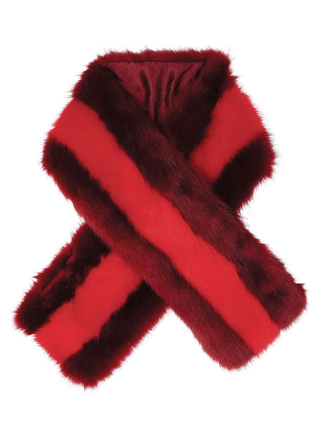 Fur, Clothing, Red, Wool, Woolen, Fur clothing, Textile, Costume accessory, Stole, Natural material, 