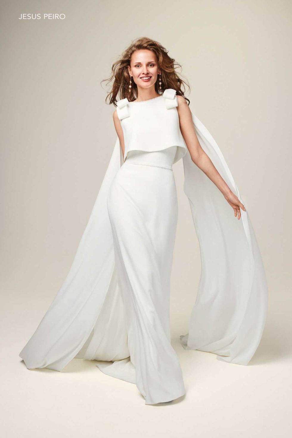 Vestidos blancos para novias civiles: 12 modelos preciosos baratos de Mango  y Zara
