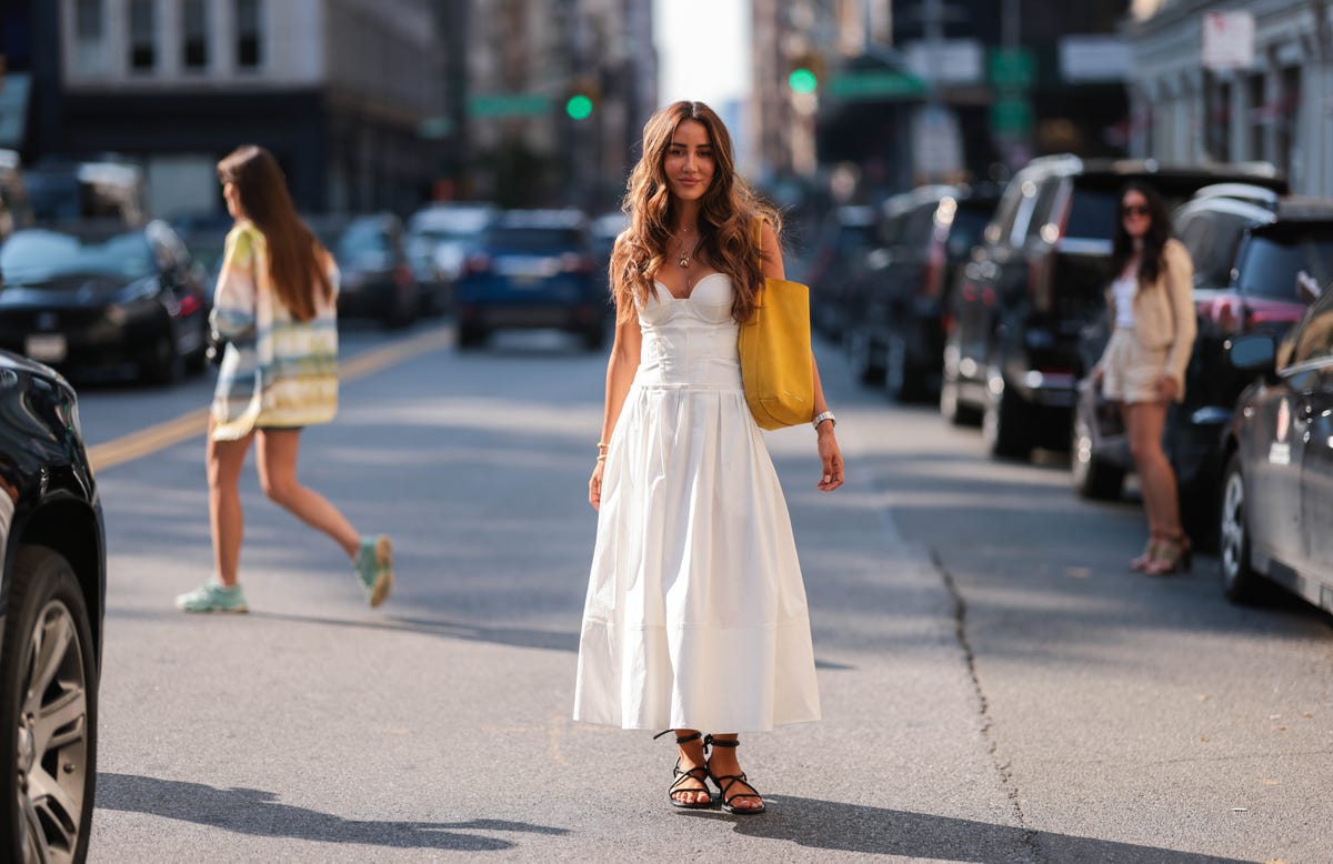 preview for Cómo llevar un vestido blanco