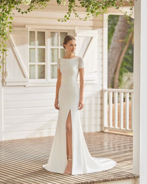 45 vestidos de novia bonitos y elegantes para tu boda en 2022 45 Vestidos De Novia Bonitos Y Elegantes Para Tu Boda En 2022