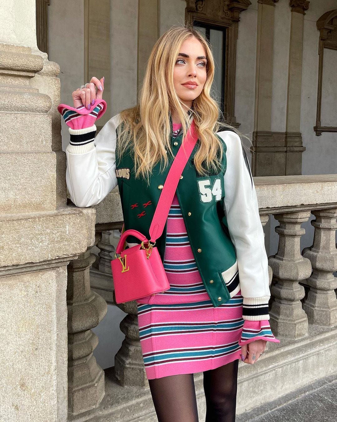 Moda Primavera Estate 2023: borsa Vuitton di Chiara Ferragni