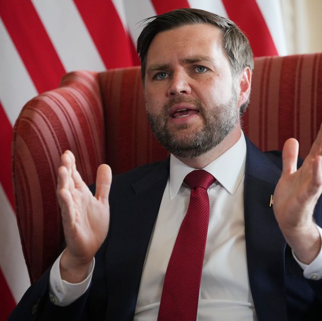 İngiltere Dışişleri Bakanı David Lammy, Chevening House'da ABD Başkan Yardımcısı JD Vance ile ikili görüşmelere ev sahipliği yaptı
